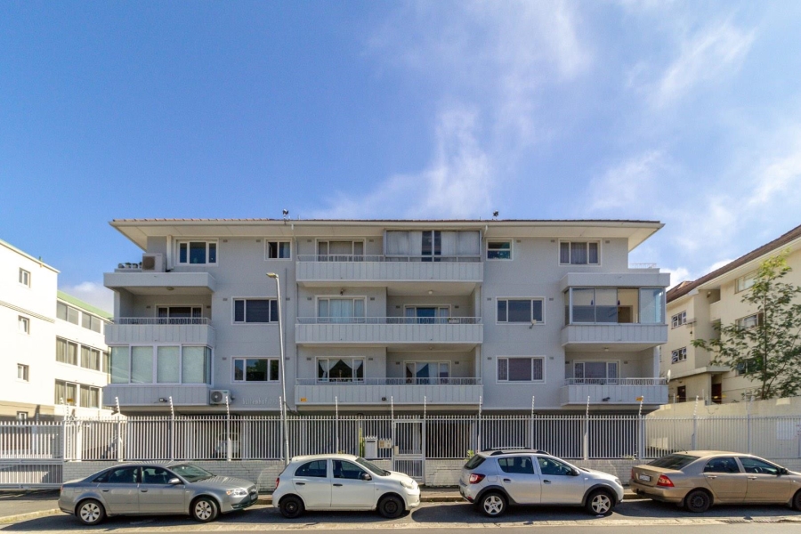 2 Bedroom Property for Sale in Tamboerskloof Western Cape